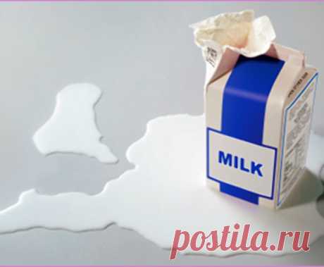 Заводское молоко содержит искусственный подсластитель — аспартам, он может вызвать опухоль мозга и рак молочной железы. / ЗОЖ
