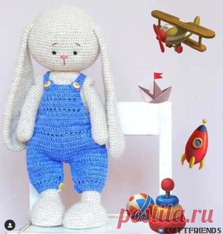 Запись Alessia Migumi Вязаный комбинезон для игрушек#одежда_игрушке@knit_toyss, #крючком_игрушка@knit_toyssописание