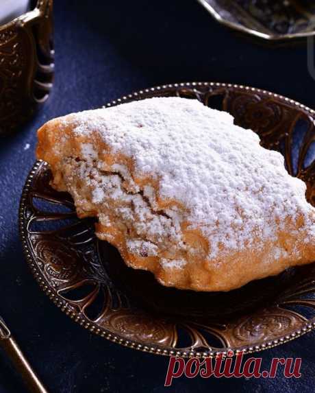 ​Турецкое печенье с начинкой из тахини и орехов