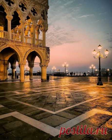 площадь святого Марка в Венеции.