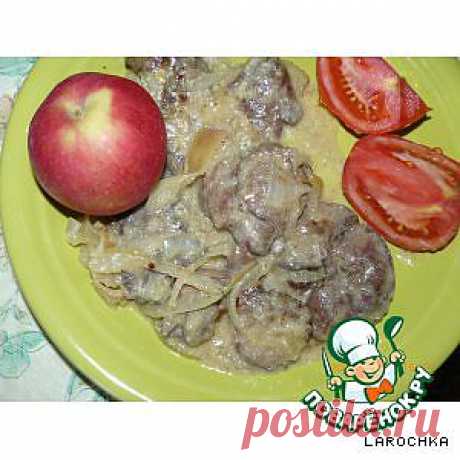 Куриная печень со сливками и яблоками - кулинарный рецепт