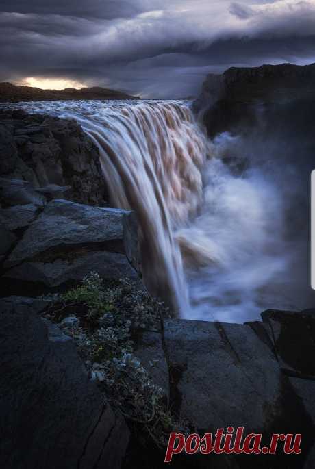 Landscape & Nature Photography Dettifoss, Iceland - by Daniel Fleischhacker