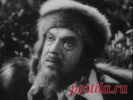 Хороший атмосферный фильм "Дибук" 1937
https://www.youtube.com/watch?v=cWsE7AGkxUw

Диббук (от иврит глагола ledabek «прилепляться») — бес в еврейской демонологии, это дух умершего грешника, зачастую — умершего не своей смертью, который овладевает душой и телом человека, вещает через его уста, вызывает мучение и боль, сопровождающиеся проявление другой личности, но не сливается с ней, сохраняя самостоятельность.
И статья в Телемапедии о Диббуке
https://www.wiki93.ru/index.php?title=Диббук