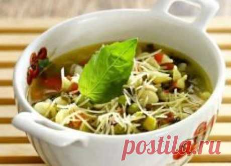 Итальянский суп минестроне с беконом и спаржей - Лучшие кулинарные рецепты интернета