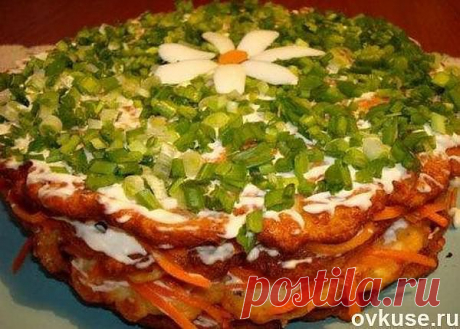 Закусочный торт с корейской морковкой - Простые рецепты Овкусе.ру