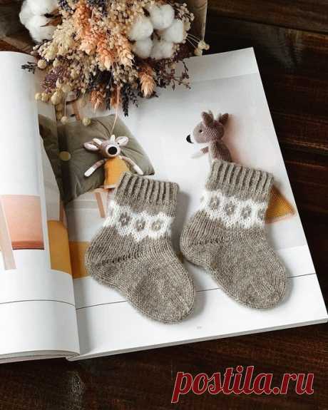 Носочки для крошки от viajeuvie (Вязание спицами) — Журнал Вдохновение Рукодельницы