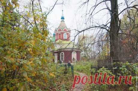 В 1775 году указом Екатерины II слободе был присвоен статус уездного города.