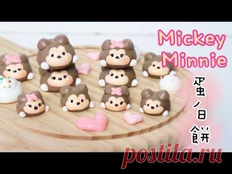 Mickey & Minnie Meringue Cookies 米奇米妮蛋白餅 | Two Bites Kitchen