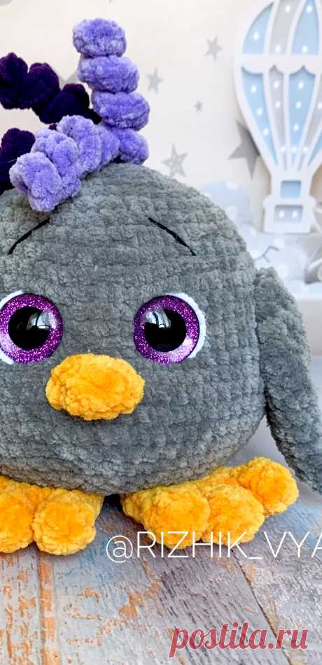 PDF Чижик крючком. FREE crochet pattern; Аmigurumi bird patterns. Амигуруми схемы и описания на русском. Вязаные игрушки и поделки своими руками #amimore - плюшевая птица, птенец, птенчик, птичка из плюшевой пряжи.