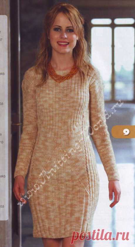 Вязаное спицами бежевое платье в полоску(модель из журнала Susanna №3 2010 года) - Мир вязания - www.Knitting-World.ru
