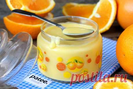 Апельсиновый курд Апельсиновый курд (orange curd)- это заварной апельсиновый крем на основе апельсинового сока и цедры, яиц, сахара и масла. Недавно я показывала, как приготовить лимонный курд, который имеет насыщенный лимонный вкус и аромат, так вот апельсиновый курд так же легко готовить, и, как можно догадаться, он имеет просто потрясающие вкусовые характеристики спелого и сочного солнечного апельсина! Апельсиновый курд получается более жидким в отличии от лимонного, фо...