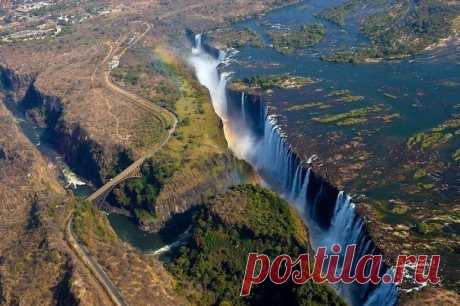 Чудеснейший водопад в Зимбабве | buzzok