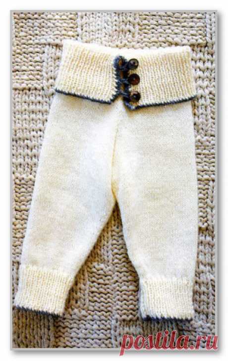 Вязание спицами детям от 0 до 3 лет. Описание детской модели со схемой и выкройкой. Длинные штанишки на высоком поясе с пуговицами. Размеры 0-3(6-9)9-12 месяцев