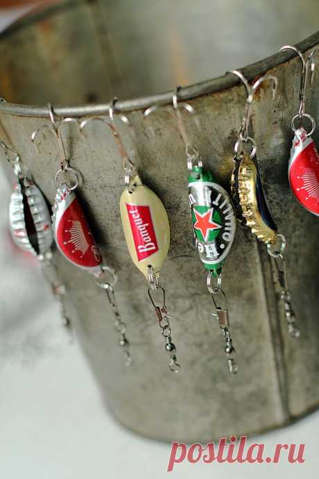 bottle cap fishing lures {handmade christmas presents for men} | 2 Little Hooligans | Bloglovin’