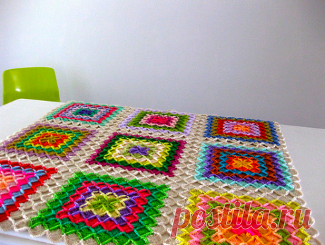 Crocheted Wool-Eater Blanket - Crochet Loves