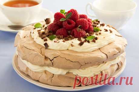 Лeгчайший торт «Павлова» — cамый извecтный «балeтный» дeceрт Люблю рецепты с историей! Например, торт «Павлова» (или пирожные «Павлова»).