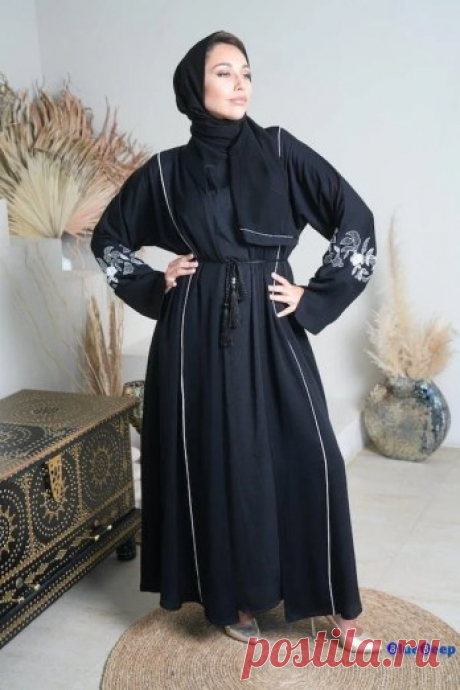 The Future of Abayas: Innovations, Sustainability, and Cultural Fusion in 2024