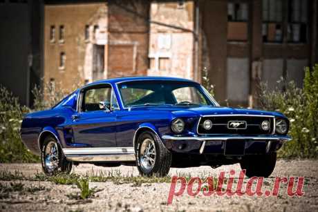 '67 Ford Mustang Fastback