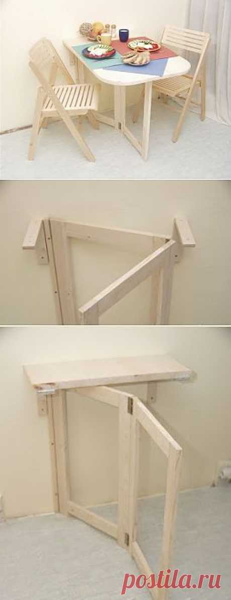Сделайте практичный складной столик для маленькой квартиры..
