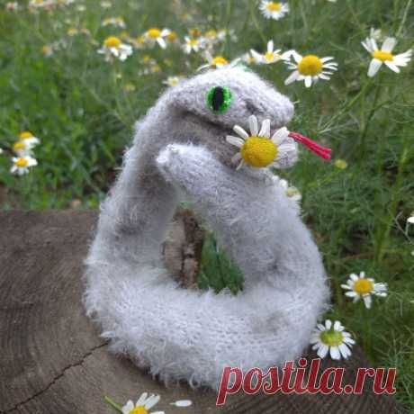 Snake Toy Knitting Pattern.Схема вязания змеи.Мастер-класс, схема и описание для вязания игрушки амигуруми спицами. Вяжем игрушки сами! amigurumi pattern. #амигуруми #amigurumi #схема #описание #мк #pattern #вязание #crochet #knitting #toy #handmade #поделки #pdf #рукоделие #кот#котенок#котейка#китти#котенок#киса#cat#kitty