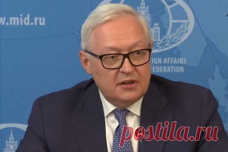 Рябков сообщил об отказе США выдать РФ визы на переговоры ядерной пятерки. По его словам, США злоупотребляют функциями страны, принимающей учреждение ООН.