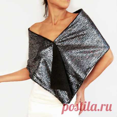 Black Sequined Evening Stole Formal Shoulder Wrap Dress Cover Shawl Anthracite Gray Wool Lining Double Sided Shimmery Festive Women Fashion Sequined evening stole, formal shoulder wrap, dress cover-up. Double sided usage: Slightly pinkish marbled sequined black tulle fabric at one side; thick, wool fleece fabric in anthracite gray color at the other side. Its an elegant and refined complementary dress accessory for winter evenings. Dim: 10.2 x 57.5 (26cm x 146 cm)  Produce...