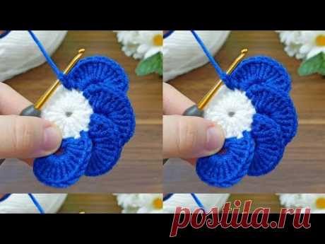 wow!!! 🫠😍How to make a wonderful blue crocheted flower #crochet #knitting