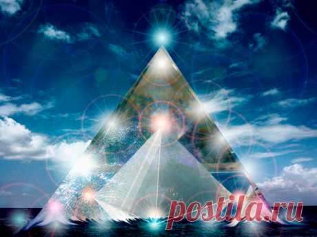 Пирамида света и силы от архангела Михаила - практика