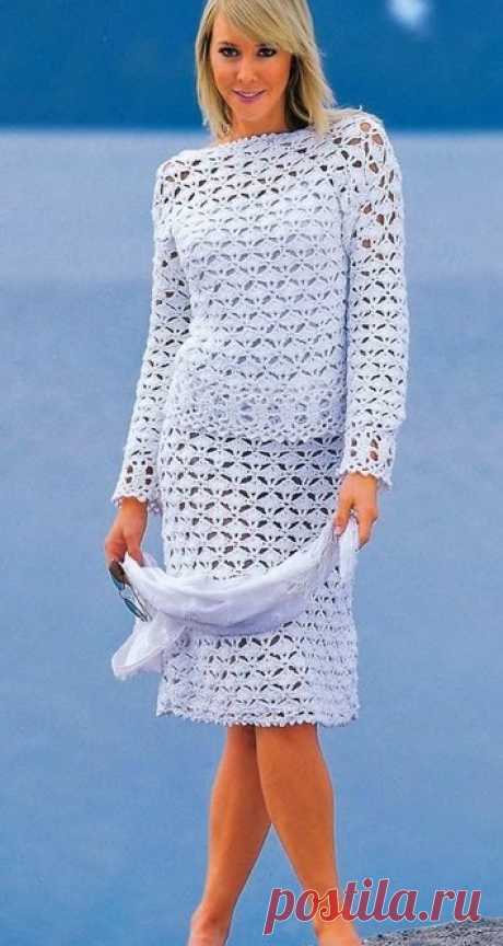 CROCHET PULLOVER+SKIRT CROCHET PULLOVER+SKIRT. FREE PATTERN