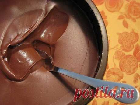 Шоколадно-ореховая паста для сладкоежек.