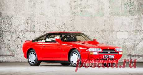 Редкий Aston Martin V8 Zagato выставили на продажу за 43 миллиона рублей Торгующая эксклюзивными автомобилями PendineHistoric Cars выставила на продажу один из трех прототипов Aston Martin V8 Zagato 1986 года. Автомобиль сменил трех владельцев и последние 20 лет хранился в частной коллекции. Цена — 530 000 фунтов стерлингов (43 миллиона рублей по текущему курсу).