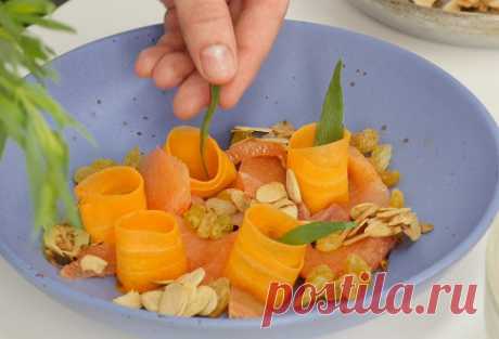 Салат с морковью, красной рыбой и миндалем пошаговый рецепт с видео и фото – европейская кухня: салаты