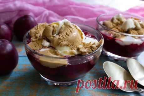 Летний десерт из запеченных слив с мороженым | Кухонный Сумбур Пульс Mail.ru