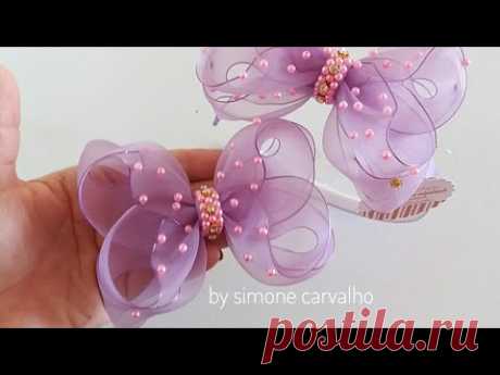 Laço de organza bordado com pérolas