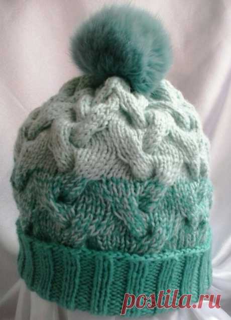Вязаная женская шапка узором из кос | Knitting Hobby