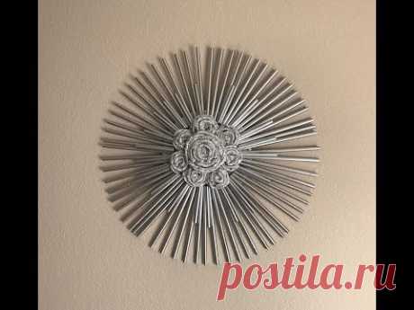 Drinking Straw and Foil Decorative Wall Art - DIY Crafts