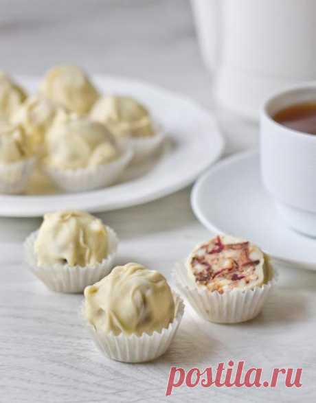 Пошаговый фото-рецепт ореховых конфет в белом шоколаде | Десерты | Вкусный блог - рецепты под настроение