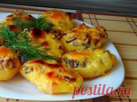 Картофельные лодочки с грибами и сыром: 15 минут в духовке и вкусный ужин готов | Вкусно и Полезно | Пульс Mail.ru