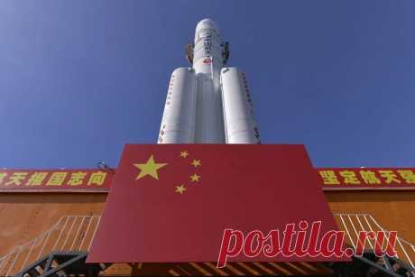 В Китае готовят к испытаниям прототип нового ракетного двигателя для полётов на Луну и Марс Китайские СМИ сообщают, что разработка нового ракетного двигателя на жидкостном топливе для будущей ракеты-носителя &laquo;Чанчжэн-9&raquo; сверхтяжёлого класса в целом завершена.