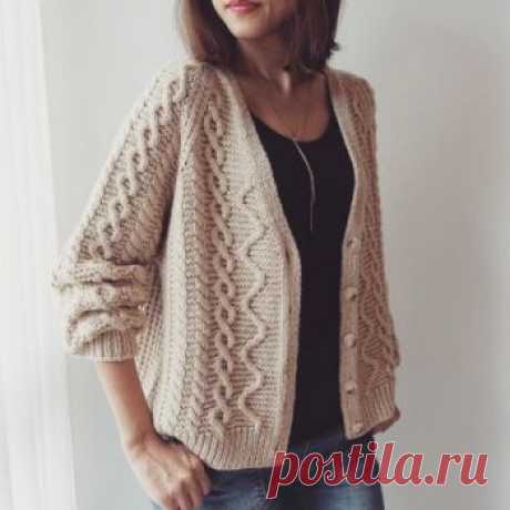 Женский кардиган с косами,  Вязание для женщин Кардиган Cabled Cardigan by Irene Lin - Mika Handmade. Конструкция: работу начинают с верхней части воротника. кардиган связан без швов сверху