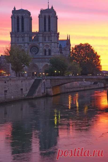 ✯ Notre Dame de Paris