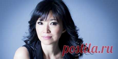 «Keiko Matsui» 186 230 песен слушать онлайн + 58 147 видеоклипов: Кэйко Мацуи — японская пианистка и композитор, исполняющая музыку в стиле lounge и джаз. Кэйко выпустила 20 альбомов и получила международную известность