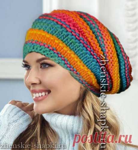 Модная молодежная шапка 2016-2017 цветное вязание спицами