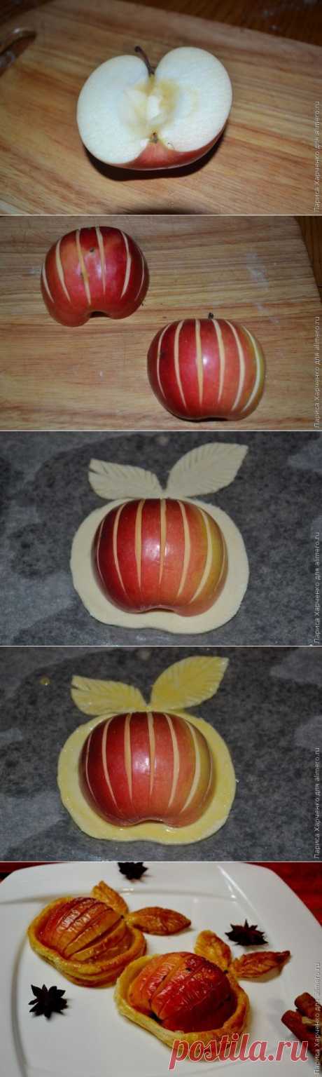 Яблоки в тесте