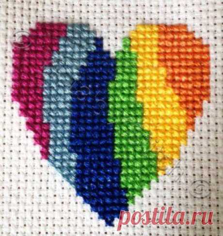 Heart free cross stitch pattern | Yiotas XStitch