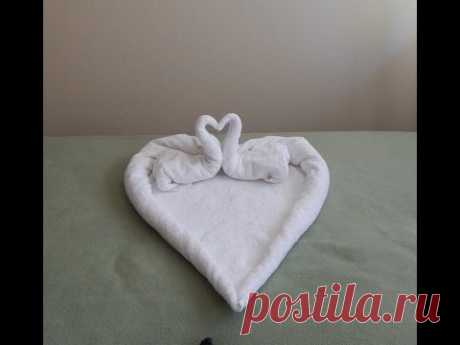 Towel Heart and Swans,  Love Sign,Valentine's Day