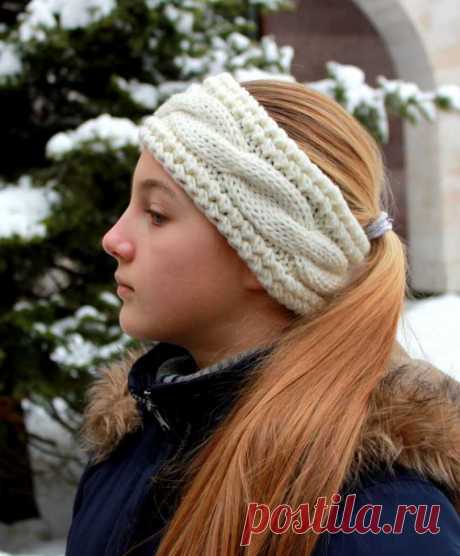 Повязка на голову вязаная спицами: 150 фото примеров как связать ободок на голову своими руками