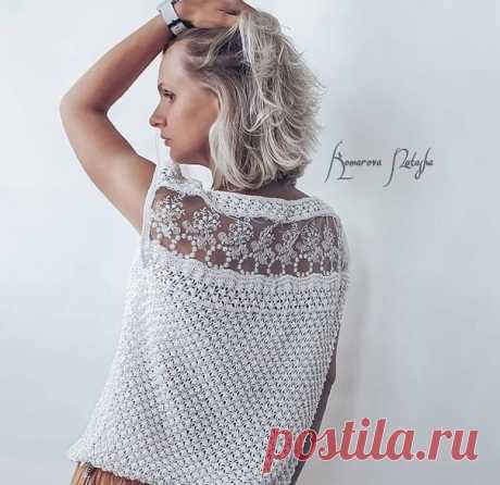 Топ от komarova_knit
https://www.instagram.com/komarova_knit/

Материалы:
Пряжа fibranatura Papyrus хлопок 78% / шёлк 22% 120м/50 гр. Расход 5 мотков.
Кружево любое на ваш вкус , ширина . 11 см , расход 1 метр (лучше взять с запасом).
Спицы 3,5

Футболка связана узором "Ежевика"
Схема есть в карусели
Описание узора "Ежевика"
Набираем на спицы количество петель кратное 4+2 кромочные
1-й ряд: все петли изнаночные;

2-й ряд: кромочная, *из 1 петли вывязать 3 петли, 3 петли пр...