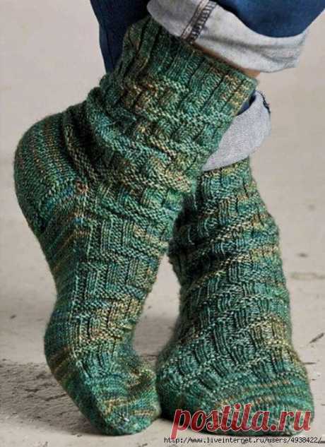 Мужские вязаные носки