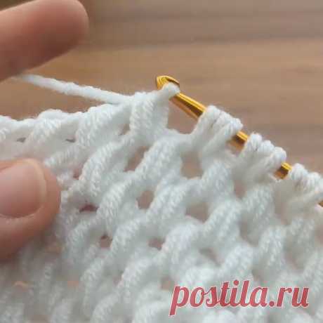 Супер простое тунисское вязание крючком.
Смотри видео, как вязать этот узор!